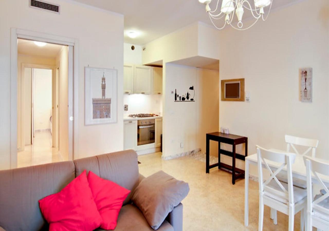Giotto Al Duomo - Bufalini Apartments ฟลอเรนซ์ ภายนอก รูปภาพ