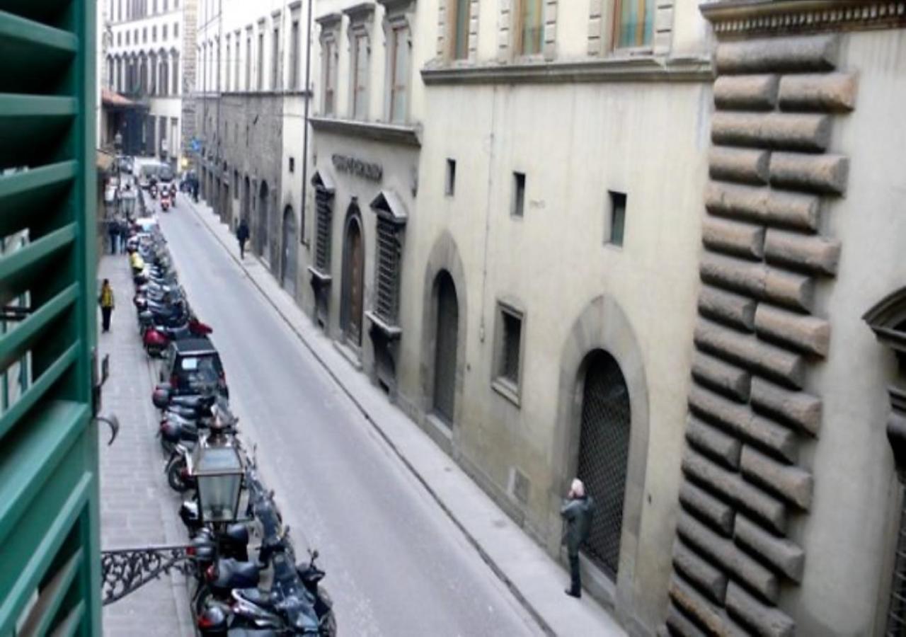 Giotto Al Duomo - Bufalini Apartments ฟลอเรนซ์ ภายนอก รูปภาพ